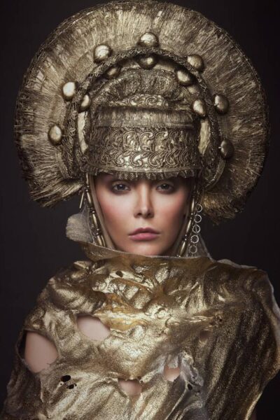 Artistiek portret van een mooie vrouw